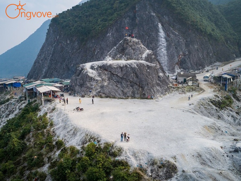 Ong Vò Vẽ Travel Chuyên Cung Cấp Thông Tin Tour, Địa Điểm Du Lịch Tại Đèo Thung Khe Hòa Bình