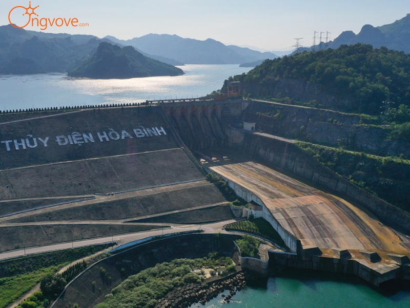 Ong Vò Vẽ Travel Chuyên Cung Cấp Thông Tin Tour, Địa Điểm Du Lịch Tại Hồ thủy điện Hòa Bình