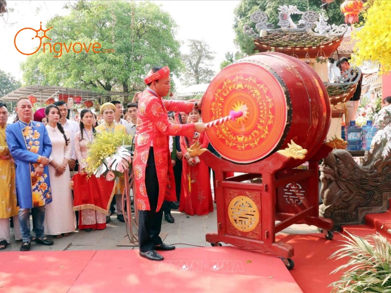 Sử dụng dịch vụ du lịch “Đền Ỷ La Tuyên Quang tự túc” tại nền tảng Ong Vò Vẽ Travel