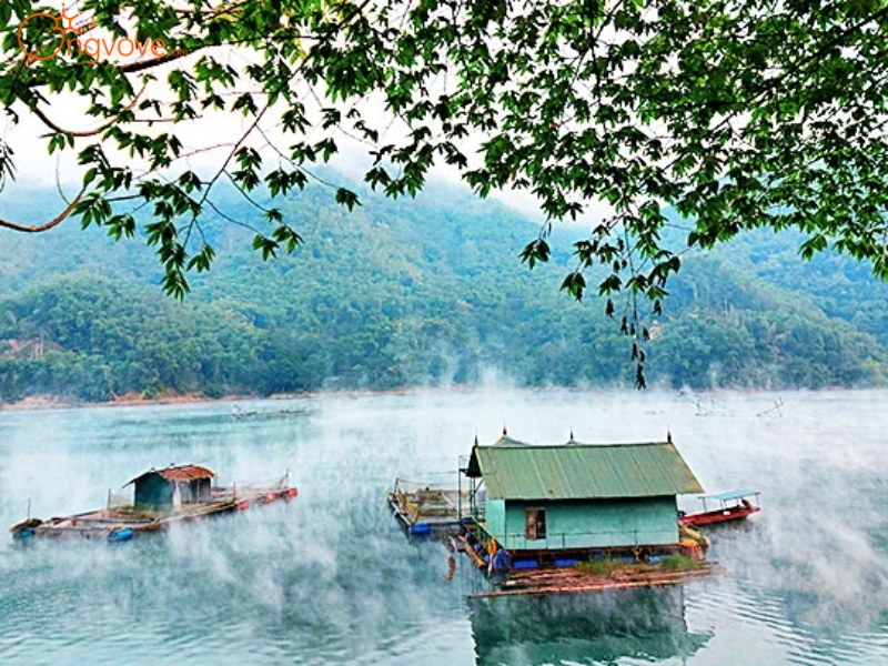 Sử Dụng Dịch Vụ Du Lịch "Khu du lịch xóm Ké Hòa Bình tự túc" Tại Nền Tảng Ong Vò Vẽ Travel