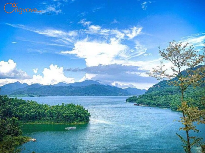 Thời Tiết Ba Khan Hòa Bình: Bốn Mùa, Mỗi Mùa Một Vẻ Đẹp