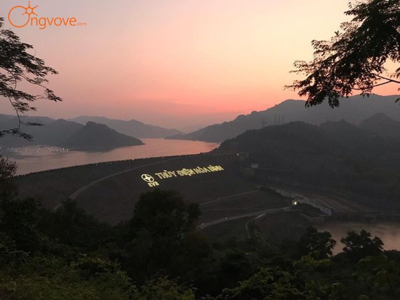 Thời Tiết Hồ thủy điện Hòa Bình