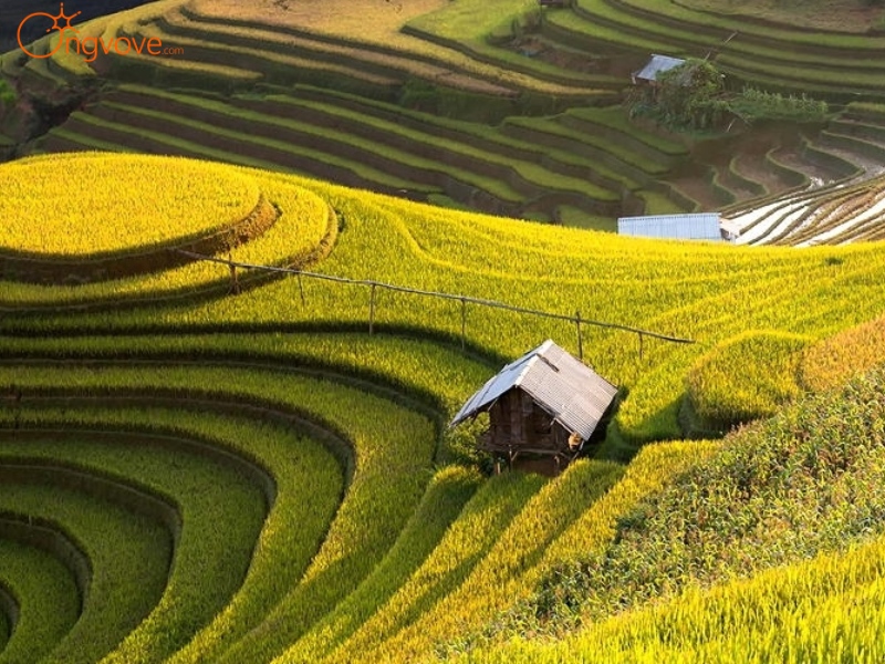 Bản Sà Rèn có gì đặc sắc?