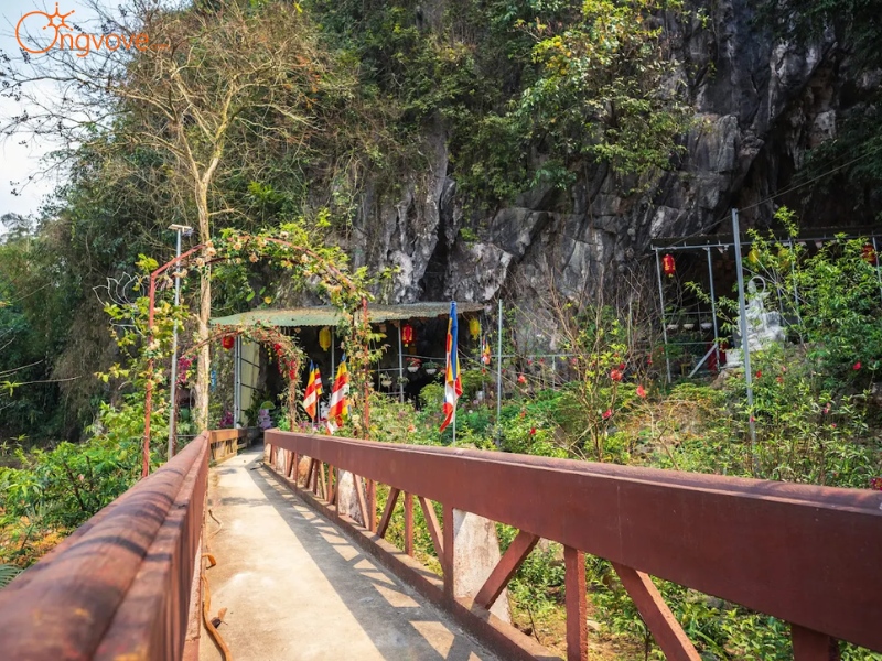 Hướng dẫn di chuyển đến Chùa São Yên Bái tự túc