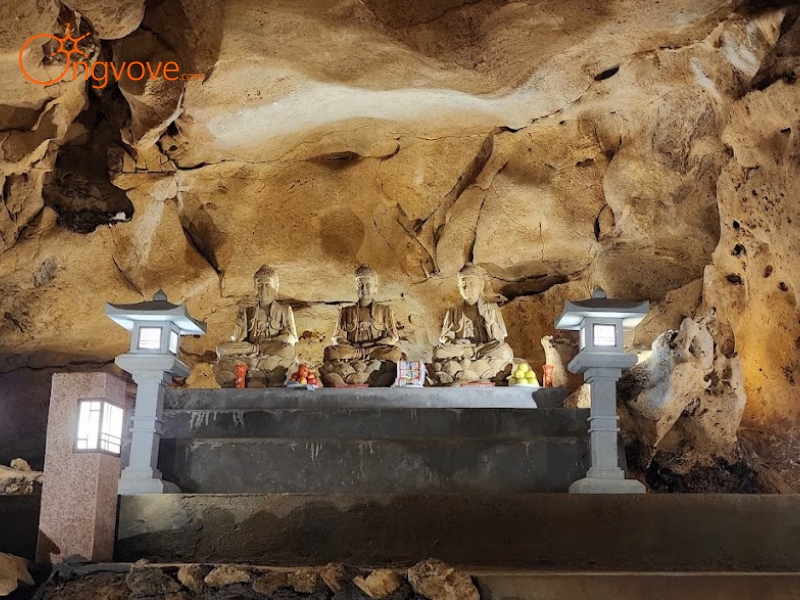 Ong Vò Vẽ Travel cung cấp dịch vụ Động Tiên Nữ Yên Bái tự túc