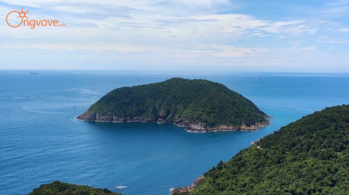 Đảo Hòn Mê Tự Túc