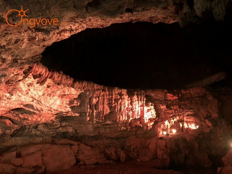 Du Lịch Cao Bằng: Trải Nghiệm Đa Dạng Gần Động Ngườm Ngao