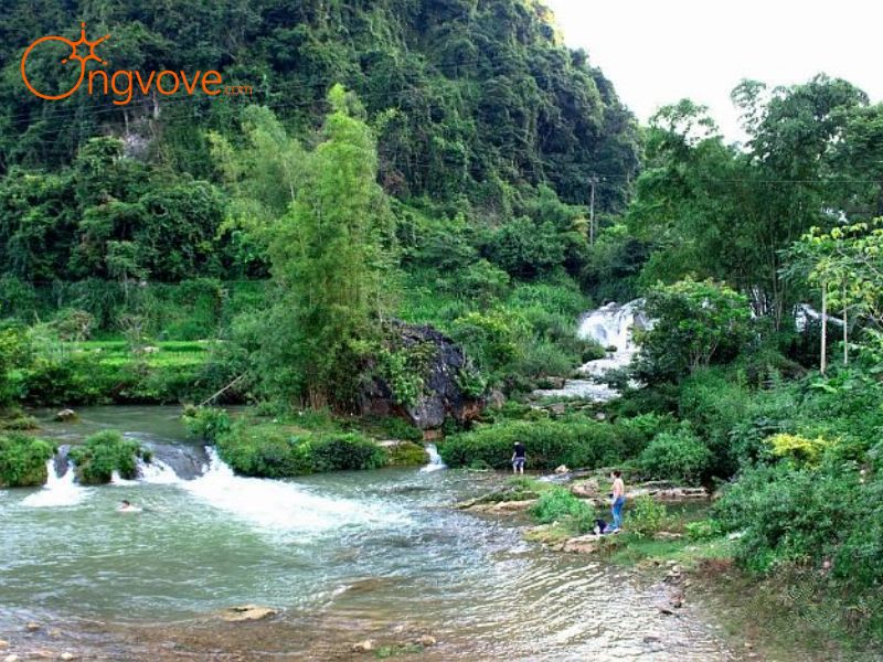 Thác Độc Lập Cao Bằng có phải là Thác Nà Pheo không? Một câu hỏi thường gặp