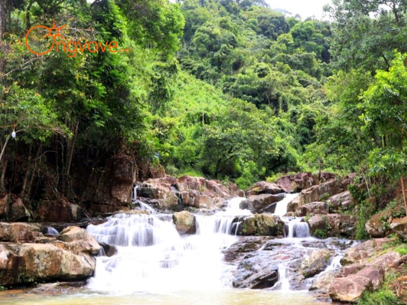 Giới thiệu tổng quan về Thác Lang Cang Quảng Ninh: Viên ngọc ẩn mình giữa đại ngàn Ba Chẽ