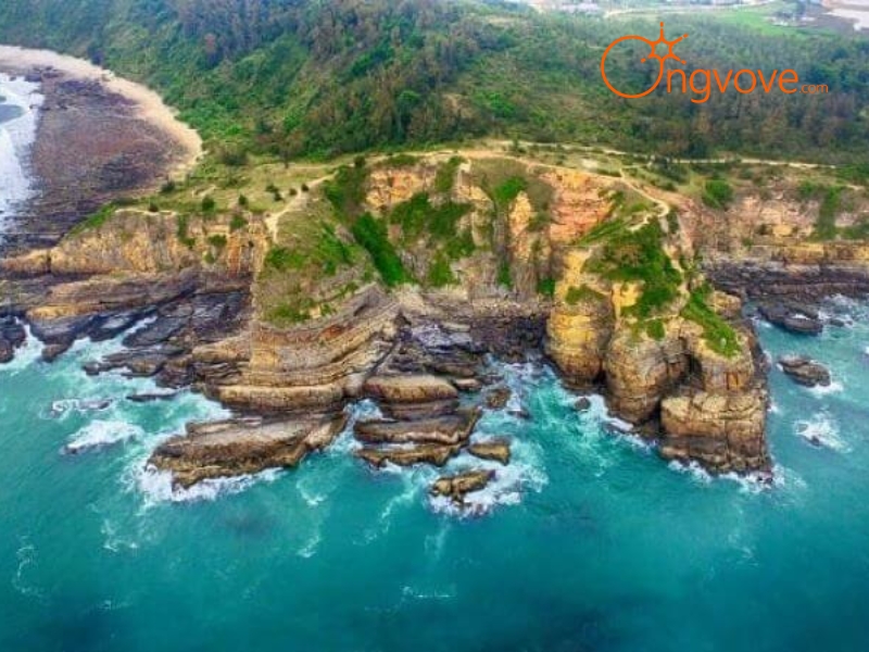 Hướng Dẫn Di Chuyển Tự Túc Đến Bãi Đá Móng Rồng