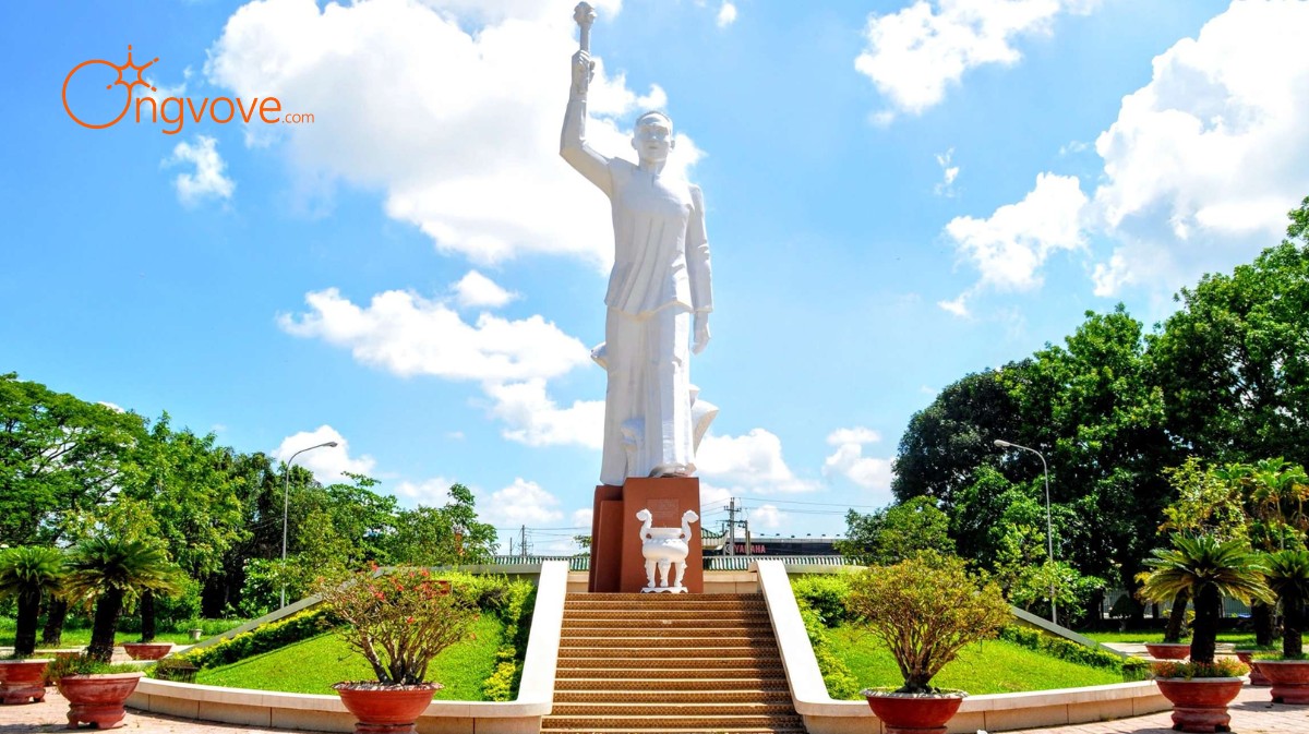 Khu di tích kháng chiến Đức Huệ Long An tự túc