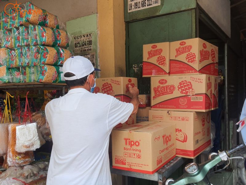 Cảnh Quan, Kiến Trúc và Các Hoạt Động Nổi Bật Tại Chợ Tam Hà