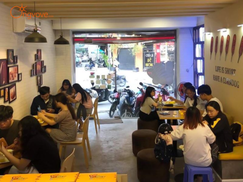 Hướng Dẫn Di Chuyển Đến Khu Ẩm Thực Sư Vạn Hạnh
