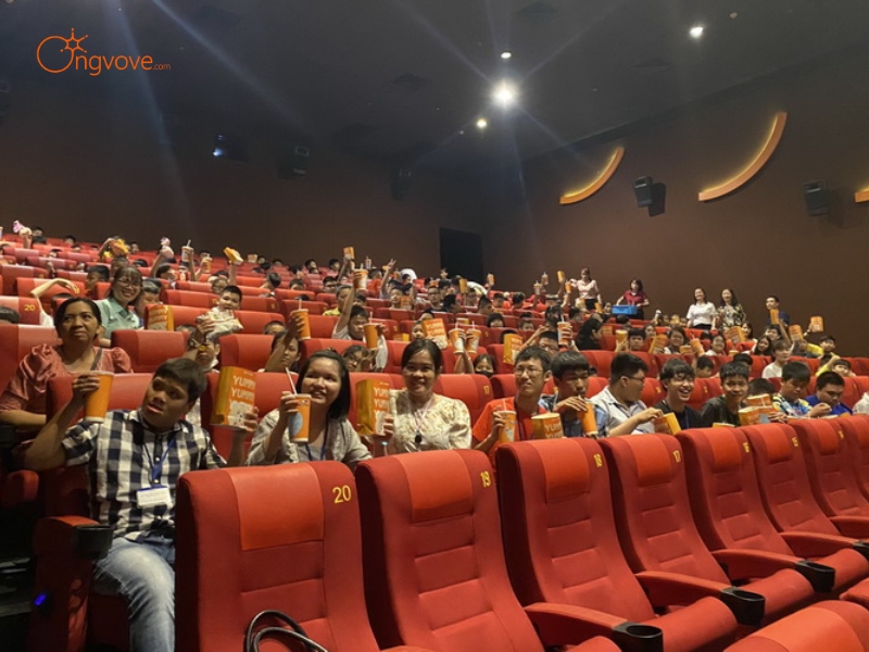 Lịch Chiếu Và Hướng Dẫn Đặt Vé Tiện Lợi
