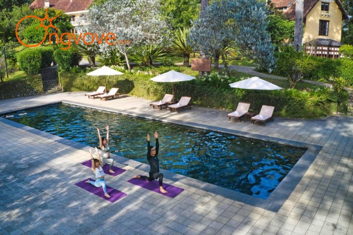 7. Ana Villas Dalat Resort & Spa – Khách sạn Đà Lạt có hồ bơi