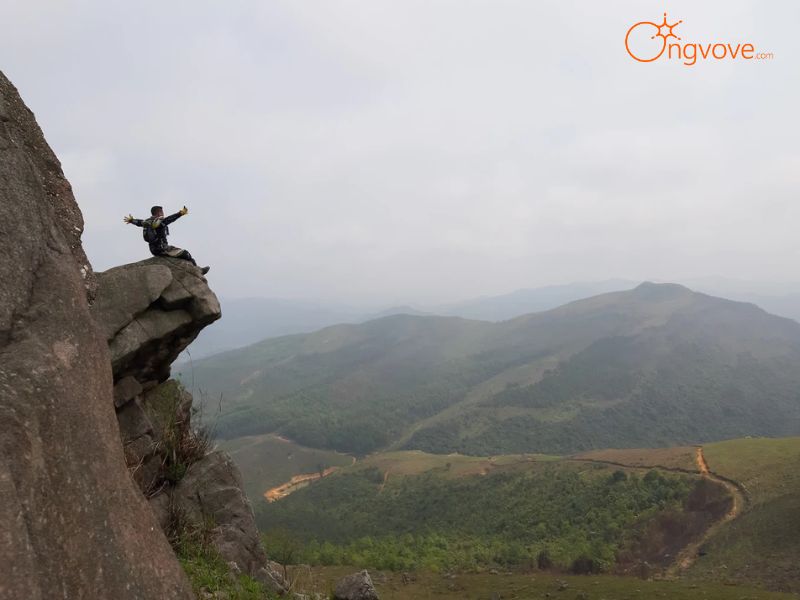 Hướng Dẫn Di Chuyển Đến Núi Thành Đẳng Quảng Ninh