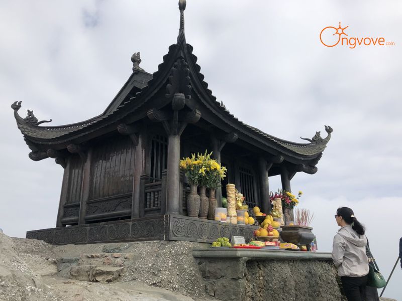 Thời Tiết Thời Điểm Lý Tưởng Cho Chuyến Đi Đền Thác Gừng Quảng Ninh