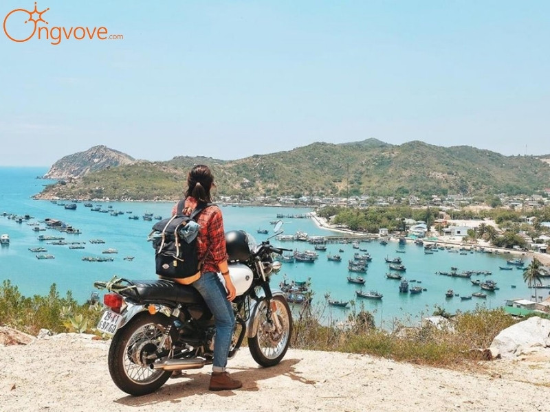 Phương Tiện Di Chuyển Biển Hải Hòa: Hành Trình Đến Với Thiên Đường