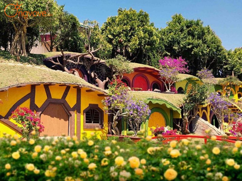 Ong Vò Vẽ Travel - Nơi cung cấp các tour du lịch giúp bạn khám phá Vùng Đất Cổ Tích Fairytale Land Đà Lạt