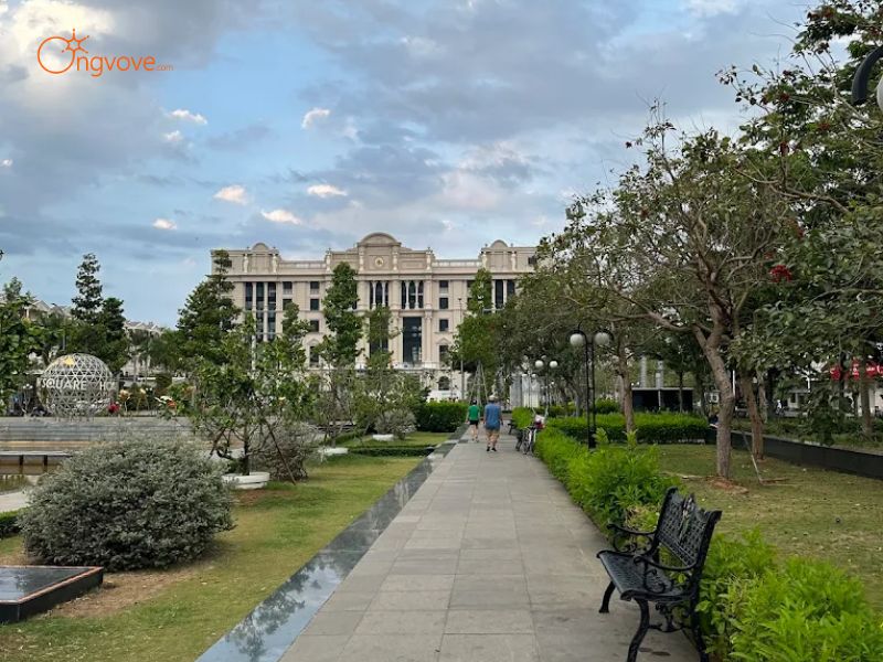 Quảng trường nhạc nước Hòa Bình Square – Hơn Cả Một Điểm Đến