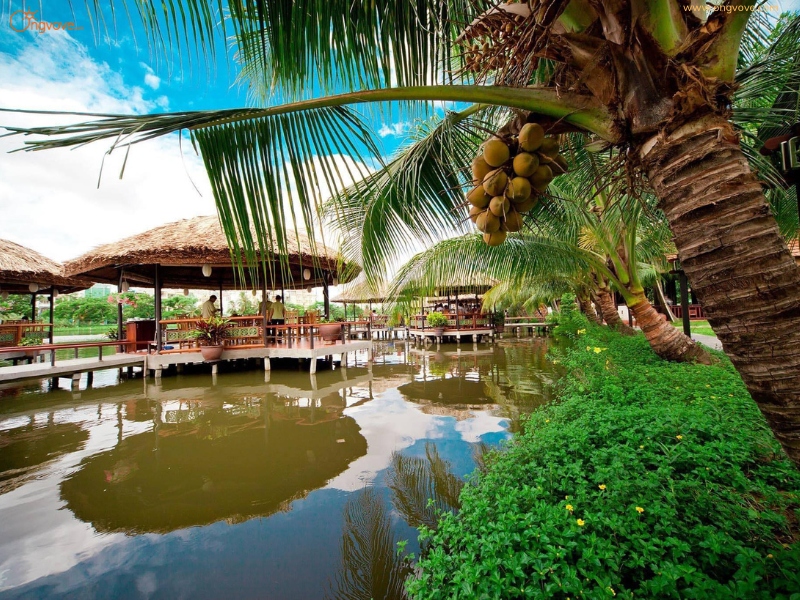 Giá vé và các dịch vụ tại Khu du lịch Văn Thánh