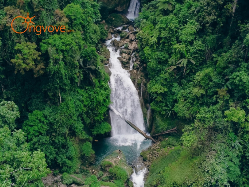 Vị trí địa lý và cách di chuyển đến Vang Ngoa Waterfall Hà Giang