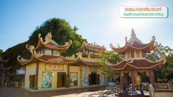 Đền Bà Đế