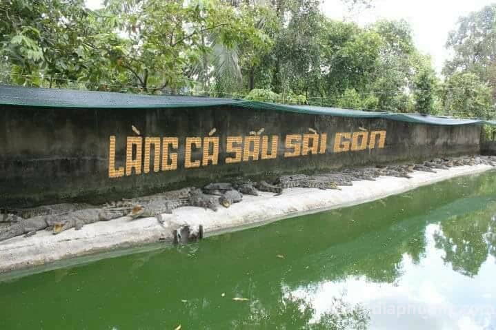 Một số lưu ý khi tham quan Làng Cá Sấu Sài Gòn