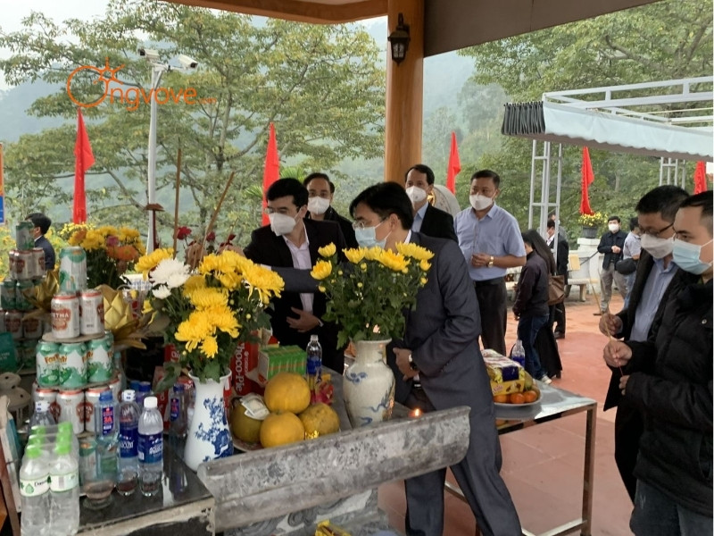 Hướng dẫn tham quan và trải nghiệm tham quan Đền thờ các AHLS Mặt trận Vị Xuyên 468