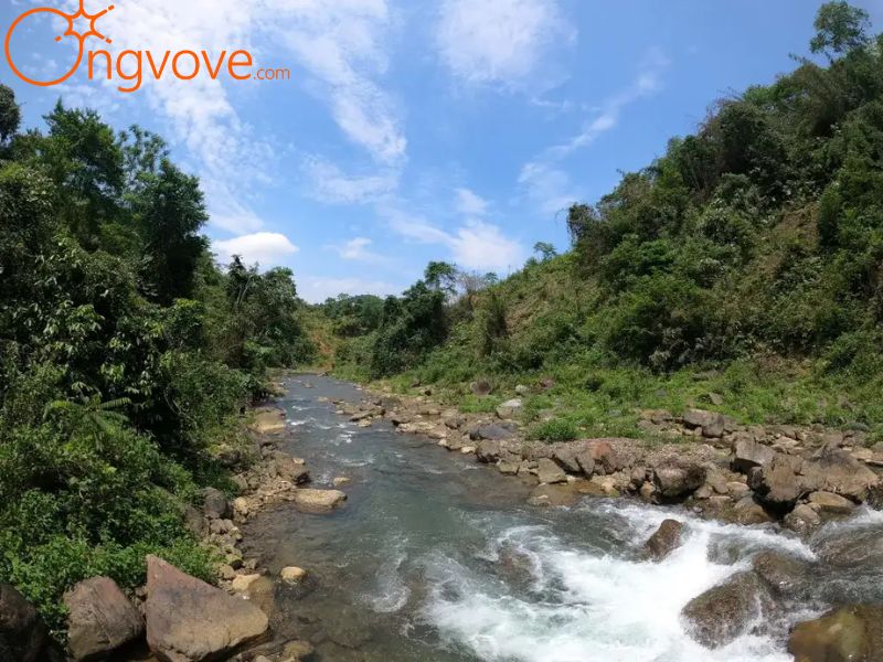 Cách Di Chuyển Đến Thác Vạn Mơ Phú Thọ