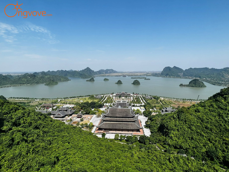 Đôi Nét Về Bát Cảnh Sơn