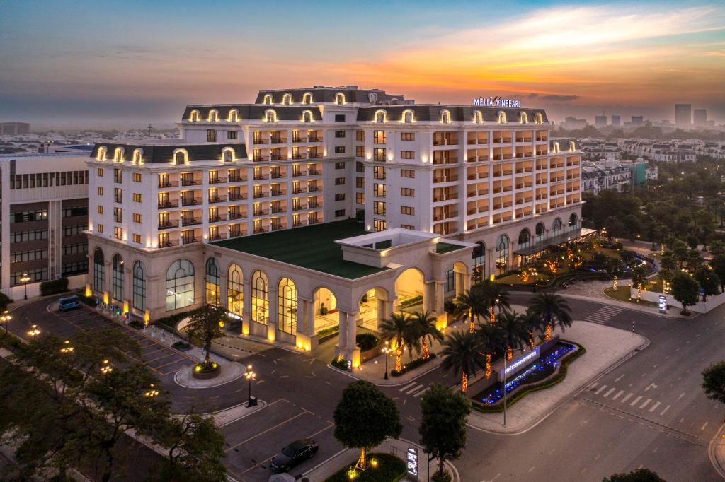 VI. Kinh Nghiệm Đặt Phòng Khách Sạn Melia Vinpearl Hai Phong River Hiệu Quả Qua Ong Vò Vẽ Travel