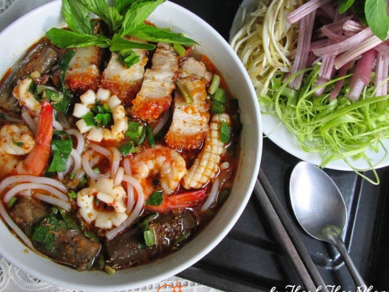 Bún mắm