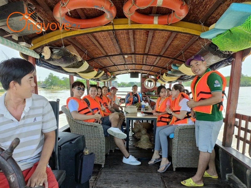 How to Book a Tour Guide in Ben Tre