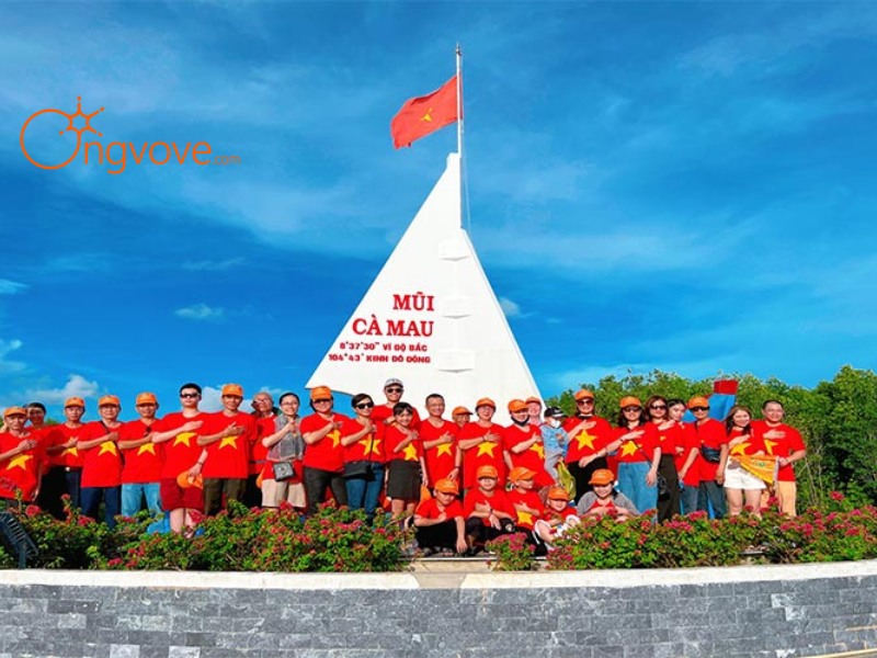 Why Hire a Tour Guide in Ca Mau?