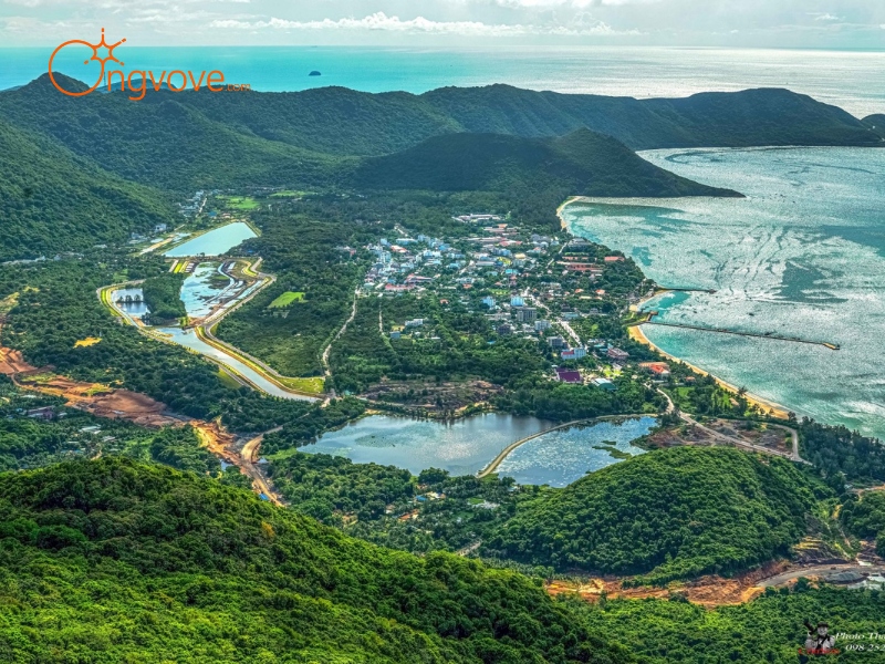 Booking Tour Guide in Con Dao on Ong Vo Ve Travel