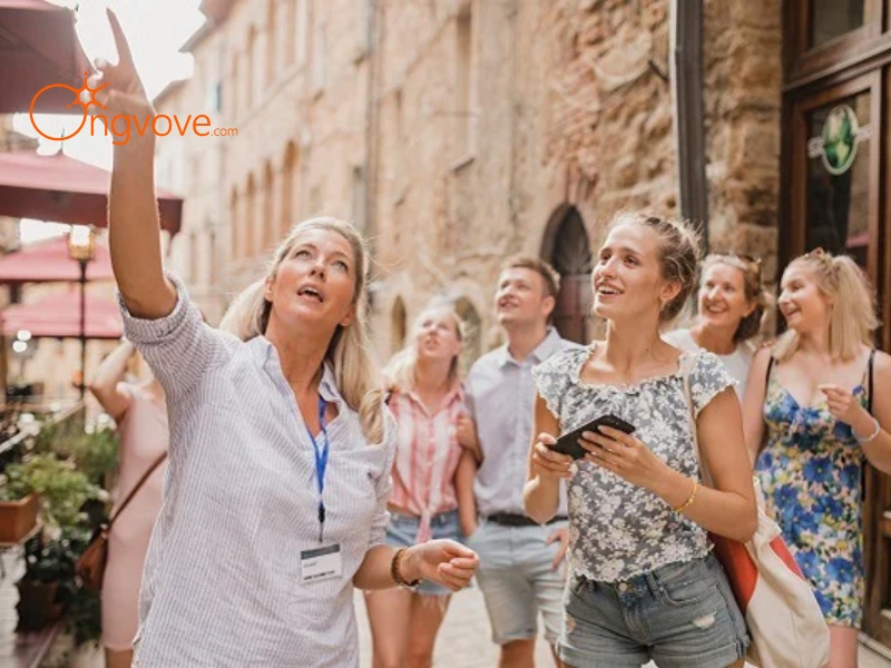 Types of Tour Guide Services in Italy