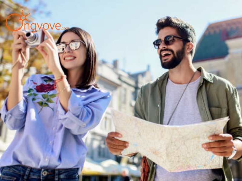 Finding the Right Romantic Tour Guide