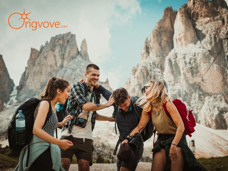 Hire group tour guides on Ong Vo Ve Travel Platform