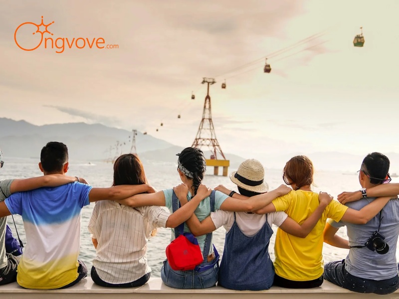 Why Hire a Group Tour Guide?