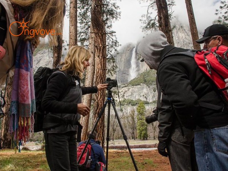 Hire a Photography Tour Guides on Ong Vo Ve Travel Platform