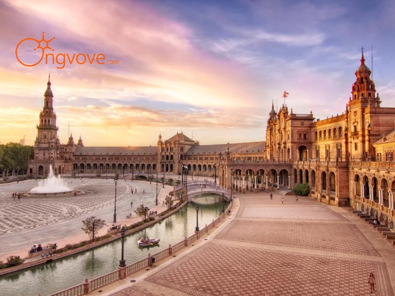 Hire a Spanish Speaking Tour Guide on Ong Vo Ve Travel Platform