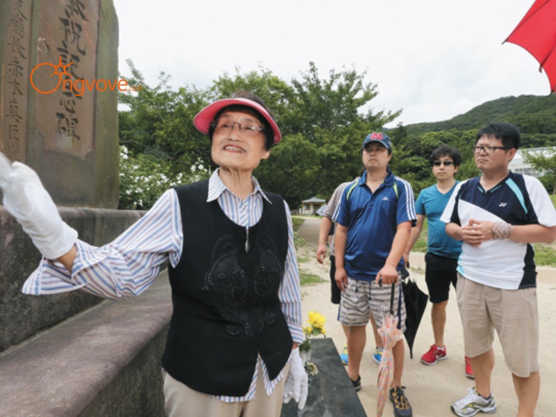 Why Hire a Japanese-Speaking Tour Guide?