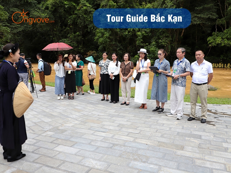 Tour Guide Bắc Kạn: Khám Phá Vùng Đất Thiên Nhiên Hùng Vĩ và Văn Hóa Đặc Sắc