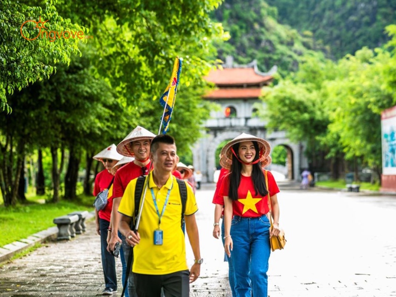 Tour Guide Đà Nẵng: Khám Phá Thành Phố Biển Xinh Đẹp