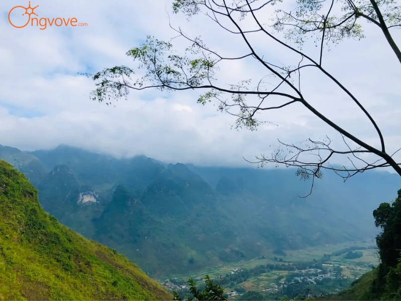 Hành trình đến với Lùng Khúy