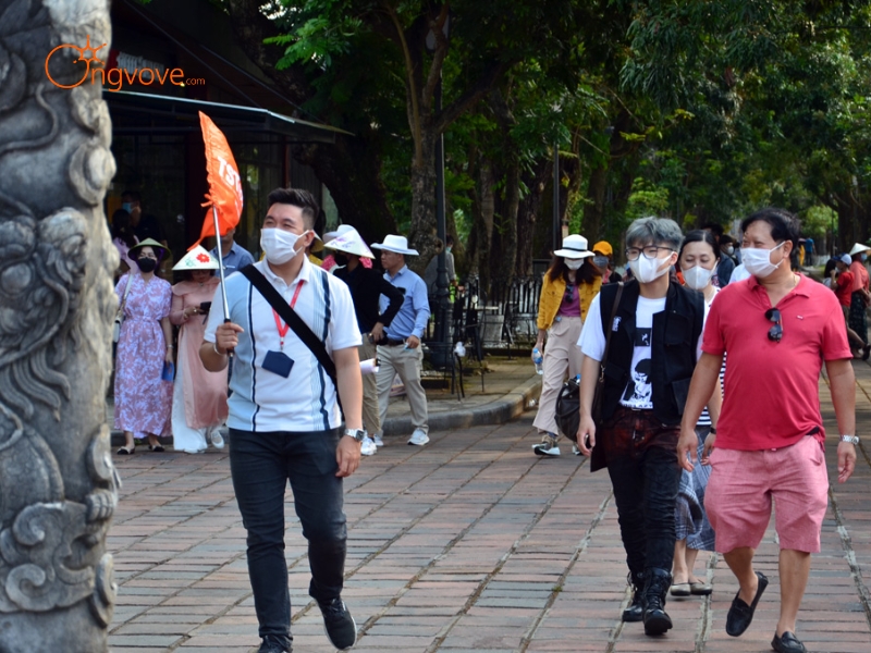 Tại Sao Bạn Cần Một Tour Guide Thừa Thiên Huế?