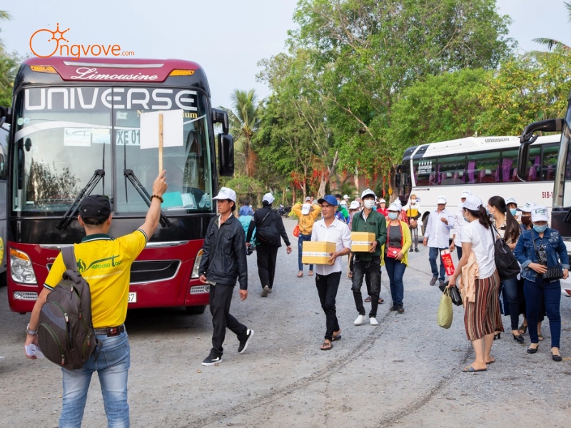 Thuê Hướng Dẫn Viên Tiếng Anh Tại Măng Đen