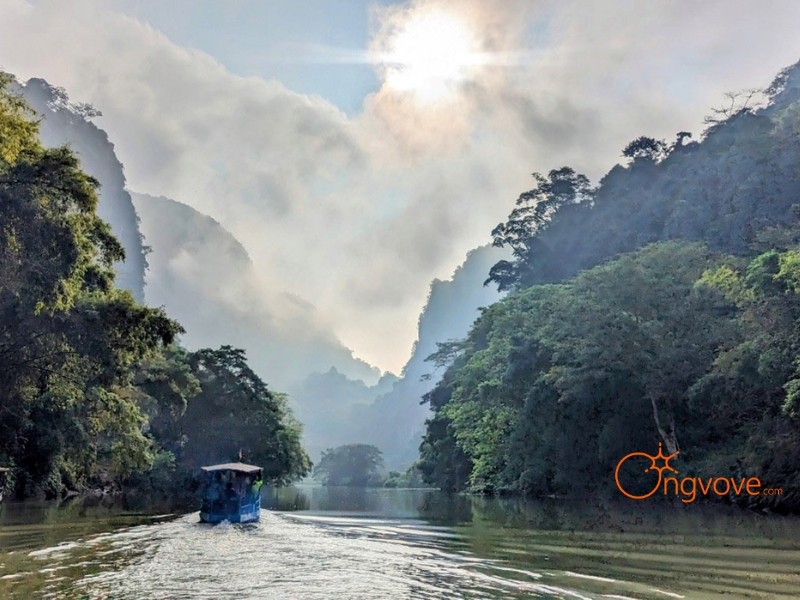 Động Puông - Một chuyến phiêu lưu đầy kỳ thú