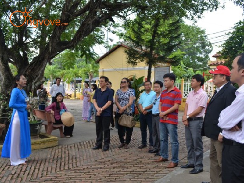 Tiêu Chí Quan Trọng Khi Thuê Hướng Dẫn Viên Tiếng Trung Tại Thái Nguyên